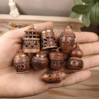 Holz Hohl Geschnitzte Aromatherapie Flasche Mini Vase Pagode Auto Hängende Dekoration Duft Diffusor Flasche