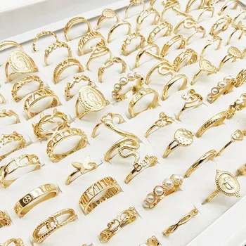 30 teil/los Gold Farbe Finger Ringe Für Mädchen Neue Liebe Schlange Tier Schmetterling Ausschnitt Stern Perle