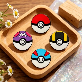 Poké Ball Emaille-Pin-Set: Klassische, Master-, Ultra- & Great Ball Broschen für Fans, Cosplay (4 Stück)