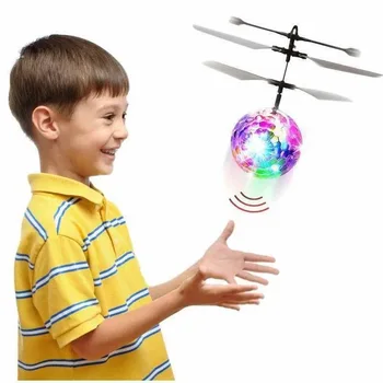 LED-Licht-Aufhängung, Kristallkugel, Infrarot-Induktion, RC-Gesteuerung, buntes leuchtendes Spielzeug