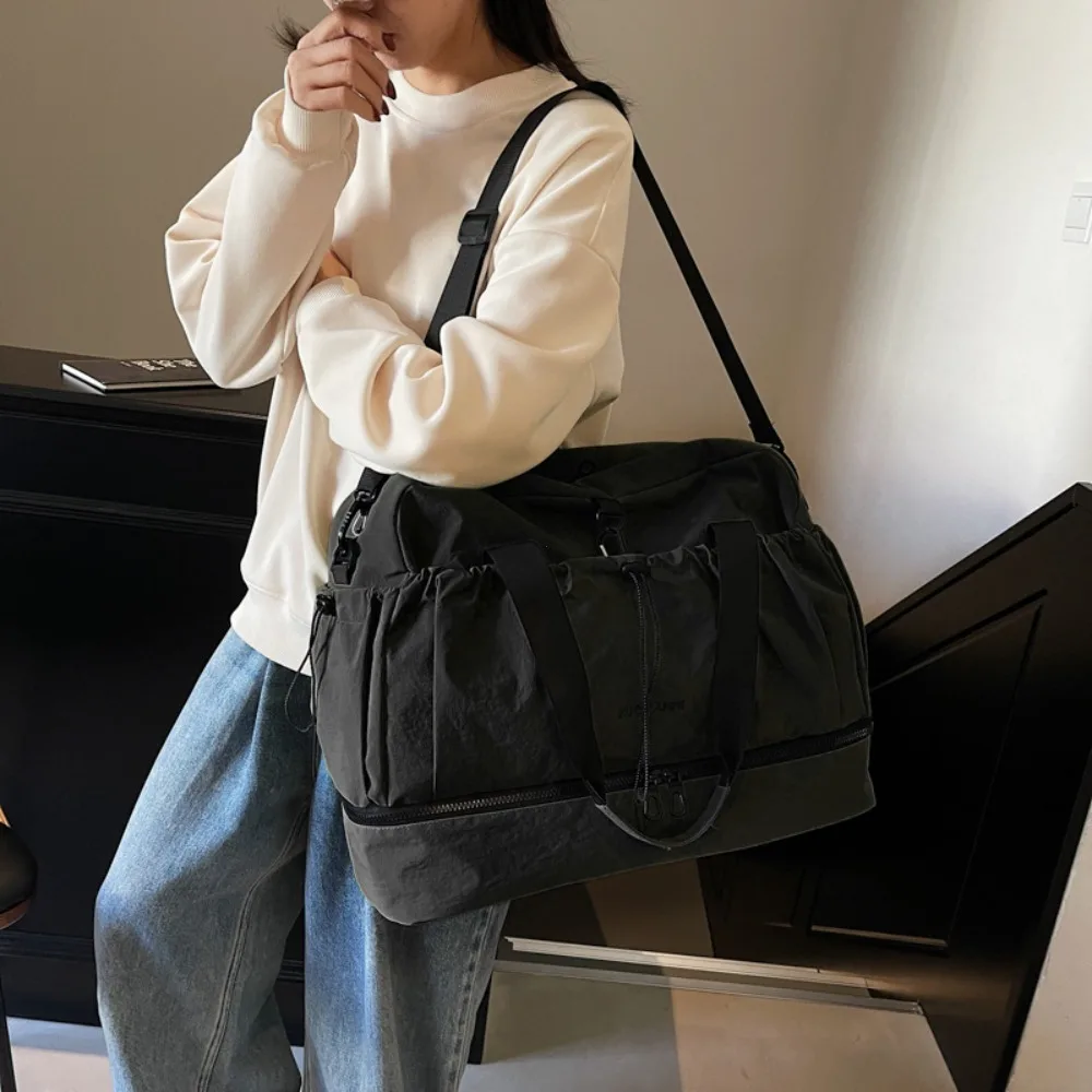 Große Reisetasche - Geräumig, leicht und langlebig. mit – Bild 2
