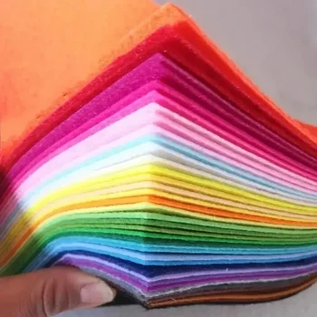 Weiches Filzstoffblatt, verschiedene Farben, Patchwork, Nähen, DIY, Basteln, Quadrate, Vliesstoff (40 Stück)