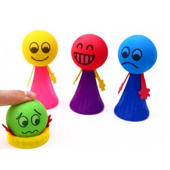 Plastikpuppen Lustiges Spielzeug Zufällige Mehrfarbige Kreative Geschenke Springender Hüpfelf (10 Stück)
