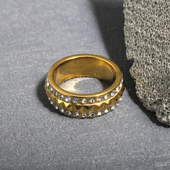 Edelstahlring für Damen mit Zirkonia-Einlage Wasserdichte Romantische Modeschmuck-Ringe