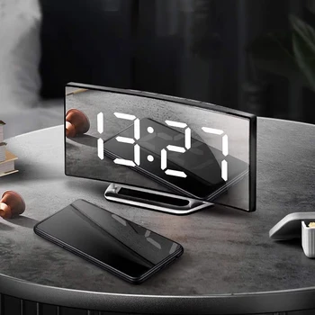 Digitaler LED-Wecker mit modernem, geschwungenem Design, USB-Stromversorgung, Nachttischuhr mit Temperatur