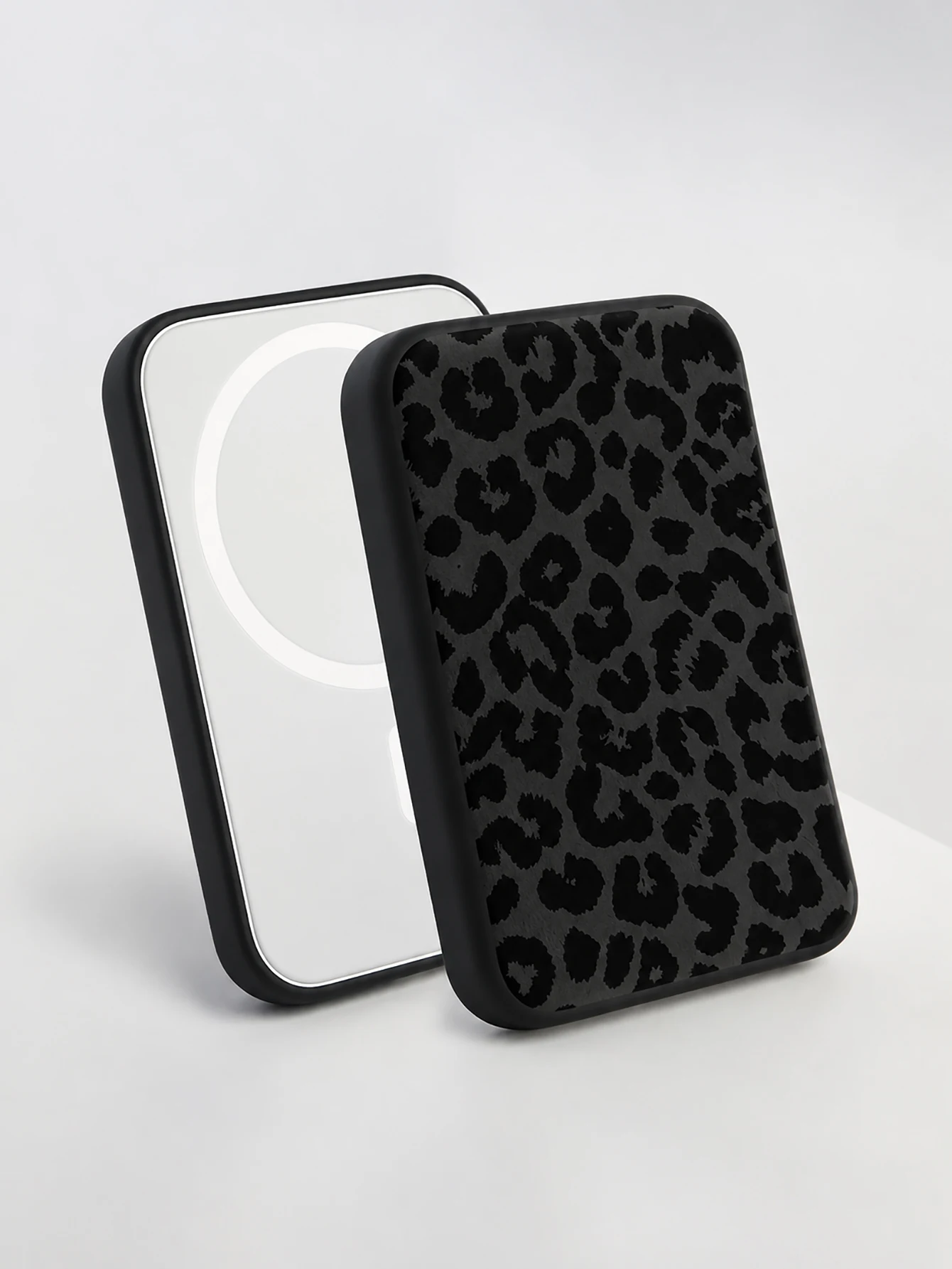 TPU Schutzhülle für MagSafe Powerbank, schwarz – Bild 2