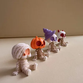 Halloween-Minifiguren-Set, Gruselige Harz-Dekorationen mit Kürbissen, Geistern und Totenköpfen (4 Stück)
