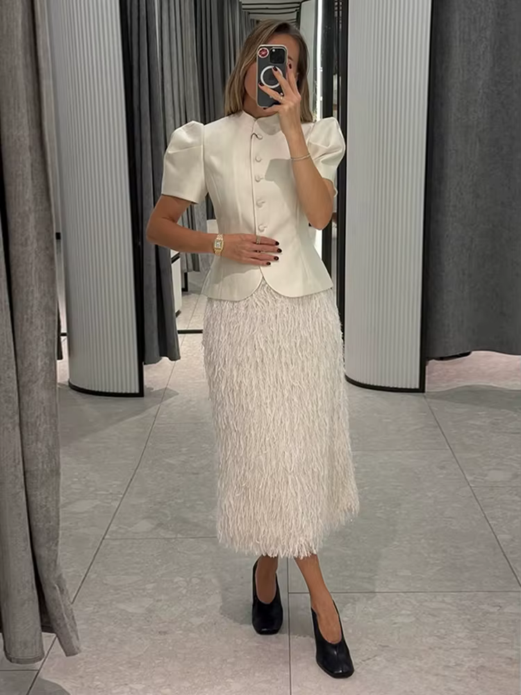 Elegante Damen-Bluse mit Rundhalsausschnitt, Kurzen Ärmeln – Bild 4