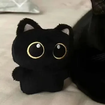 Niedliches Plüschtier in Form einer schwarzen Katze, geeignet zur Dekoration und auch eine tolle Geschenkidee