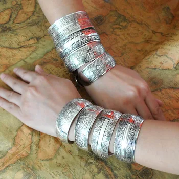 Meetvii Neue Retro Manschette Armbänder Tibet Silber Metall Carving Meeresschildkröte Lotus Elefant Blume