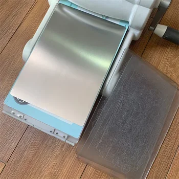 Metalladaptermatte, Schneidemaschine, Metallunterlegscheibe zum Schneiden, aufwendige Stanzformen in den