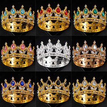 Barocke Kristall-Tiaras und Krone, Kuchendekoration, dekorativ, elegant, Hochzeitstorte, Prinzessin