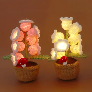 Gehäkelte Glockenorchidee im Topf Gestrickte Blumen mit Licht Handgemachte Künstliche Blume