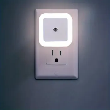 Intelligentes LED-Induktion licht leuchtet nachts automatisch auf, kreatives Nachtlicht