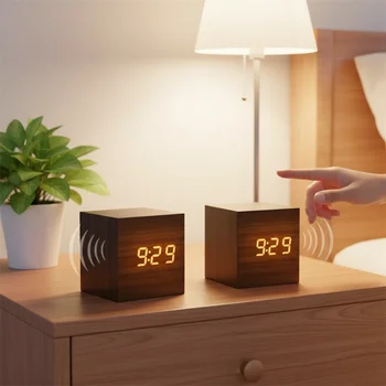 Sprachsteuerung, digitale elektronische Uhr, leuchtender intelligenter LED-Wecker aus Holz, multifunktionaler