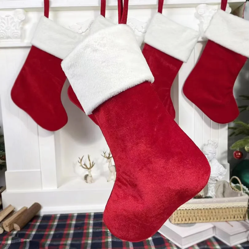 10 Stück rote, klassische Weihnachtsstrümpfe – Bild 2