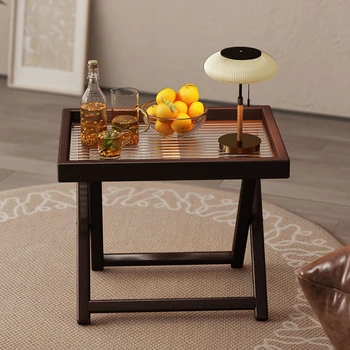 Teefarbener, klappbarer Bambus-Beistelltisch für den Außenbereich - 39,9 x 30 cm, wetterbeständig, leicht